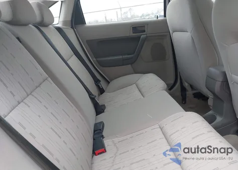 2010 Ford Focus Se from USA, damaged, VIN 1FAHP3FN9AW195636